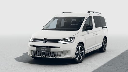 Изображение на Caddy Style Maxi eHybrid 7 места