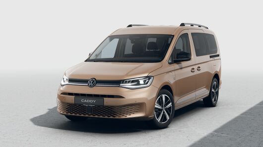 Изображение на Caddy Style Maxi eHybrid 7 места