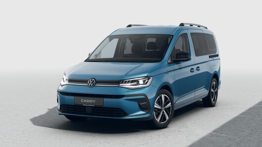 Изображение на Caddy Style Maxi eHybrid 7 места
