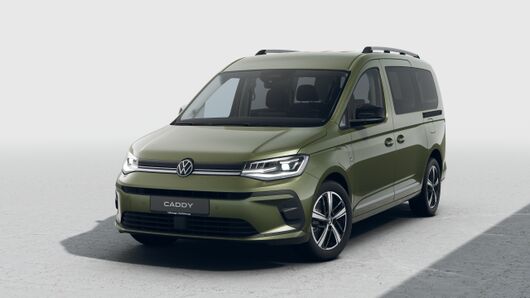 Изображение на Caddy Style Maxi eHybrid 7 места