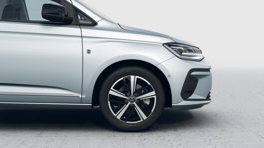 Изображение на Caddy Style eHybrid 5 места