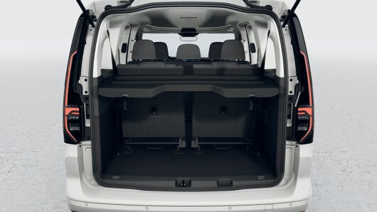Изображение на Caddy Style Maxi eHybrid 7 места