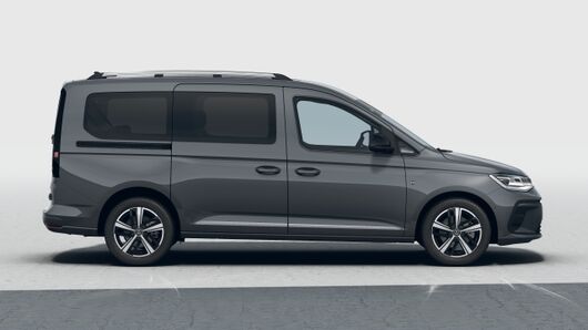 Изображение на Caddy Style Maxi eHybrid 7 места