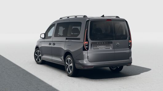 Изображение на Caddy Style Maxi eHybrid 7 места