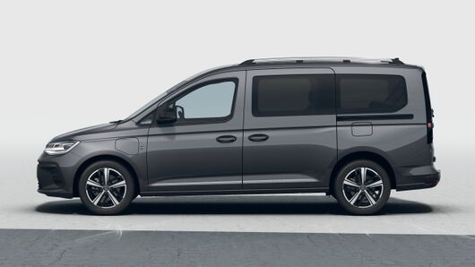 Изображение на Caddy Style Maxi eHybrid 7 места