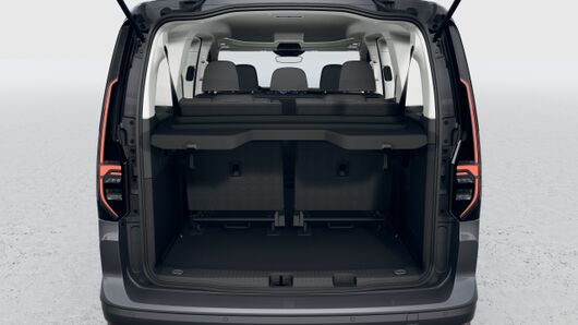 Изображение на Caddy Style Maxi eHybrid 7 места