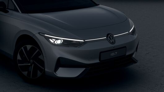 Изображение на ID.7 Pro 77 kWh,210 кВт/286 к.с./1-ст