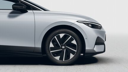 ID.7 Pro 77 kWh,210 кВт/286 к.с./1-ст