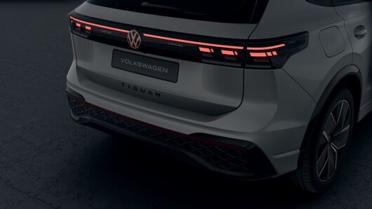 Изображение на Tiguan R-Line Plus 2.0 TSI 4MOTION DSG