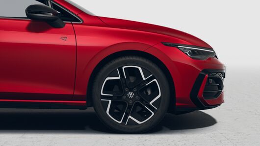 Изображение на Golf 8 R-Line Plus 2.0 TDI DSG