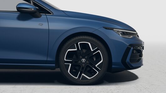 Изображение на Golf 8 R-Line Plus 1.5 eTSI OPF DSG