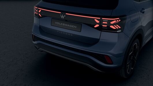Изображение на T-Cross R-Line PLUS 1.5 TSI OPF DSG