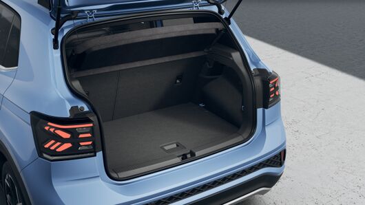 Изображение на T-Cross R-Line PLUS 1.5 TSI OPF DSG