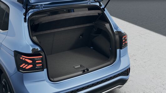 Изображение на T-Cross R-Line PLUS 1.5 TSI OPF DSG