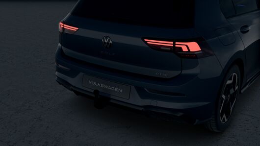 Изображение на Golf 8 R-Line 1.5 eTSI OPF DSG