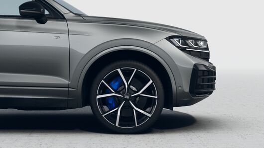 Изображение на Touareg R PA 3.0 V6 eHybrid 4MOTION