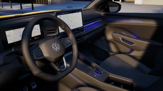 Изображение на T-Roc R-Line 1.5 eTSI OPF DSG