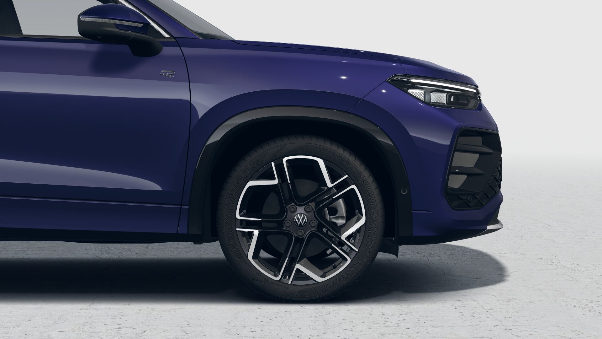 Изображение на Tayron R-Line Plus 2.0 TSI OPF 4MOT DSG