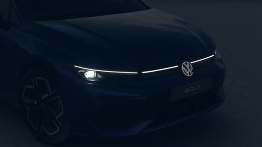 Изображение на Golf 8 R-Line Plus 2.0 TDI DSG