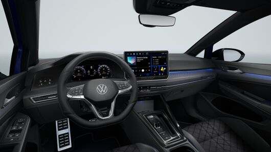 Изображение на Golf 8 R-Line Plus 2.0 TDI DSG