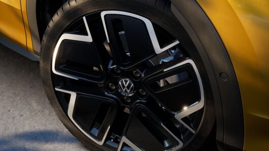 Изображение на T-Roc R-Line 1.5 eTSI OPF DSG