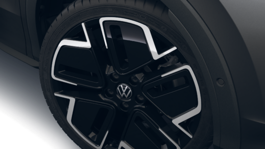 Изображение на T-Roc R-Line 1.5 eTSI OPF DSG