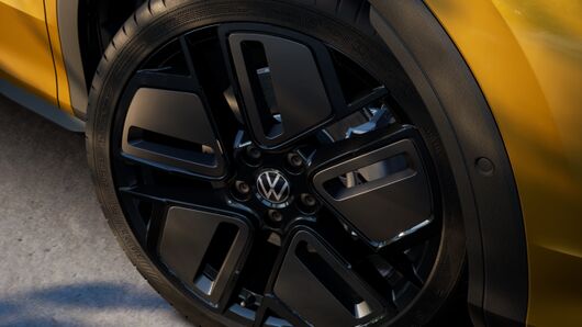 Изображение на T-Roc R-Line 1.5 eTSI OPF DSG