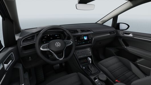 Изображение на Touran Highline 1.5 TSI OPF DSG