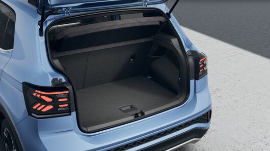 Изображение на T-Cross R-Line PLUS 1.5 TSI OPF DSG