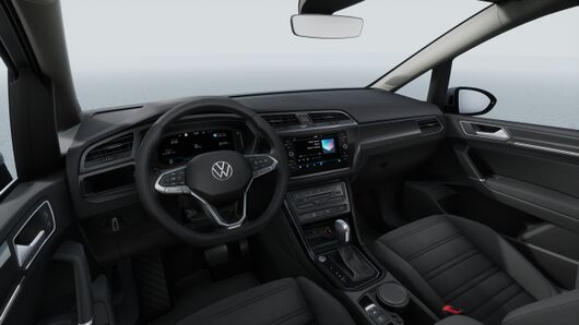 Изображение на Touran Highline 1.5 TSI OPF DSG