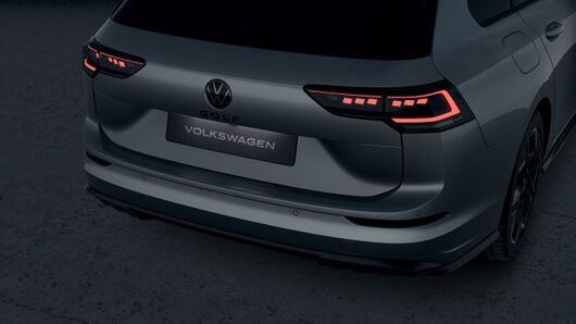 Изображение на Golf Variant 8 R-Line PLUS 2.0 TDI DSG