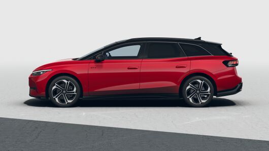 Изображение на ID.7 Tourer GTX PLUS 4x4 86 kWh, 340к.с.