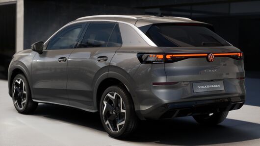 Изображение на T-Roc R-Line 1.5 eTSI OPF DSG