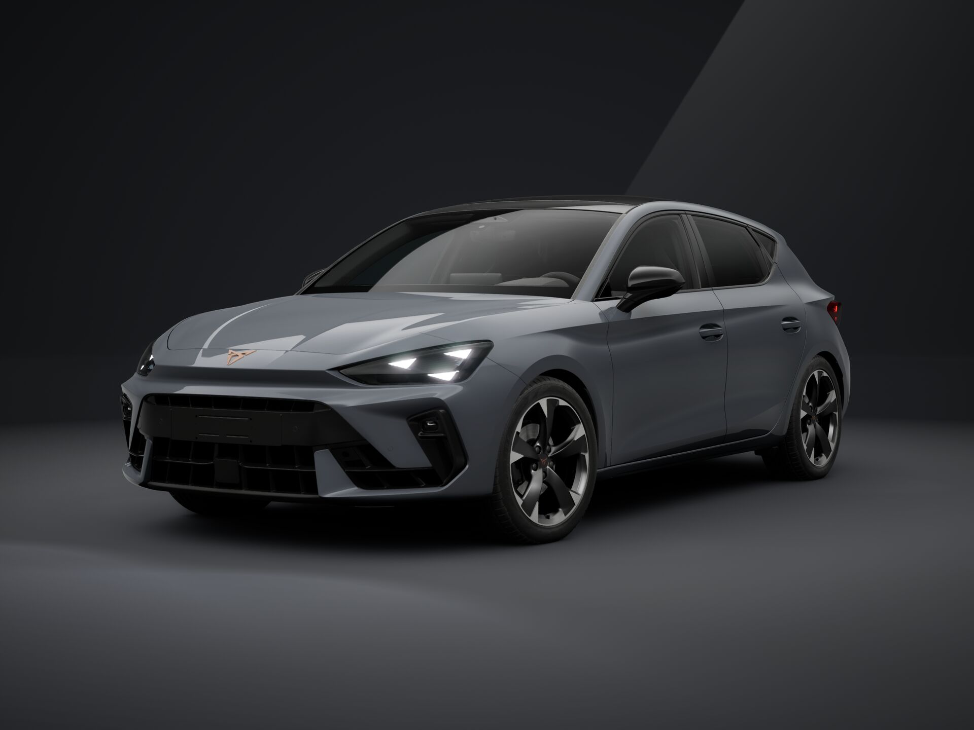 Imagen de un Nuevo Cupra Leon 1.5 TSI mHEV AT