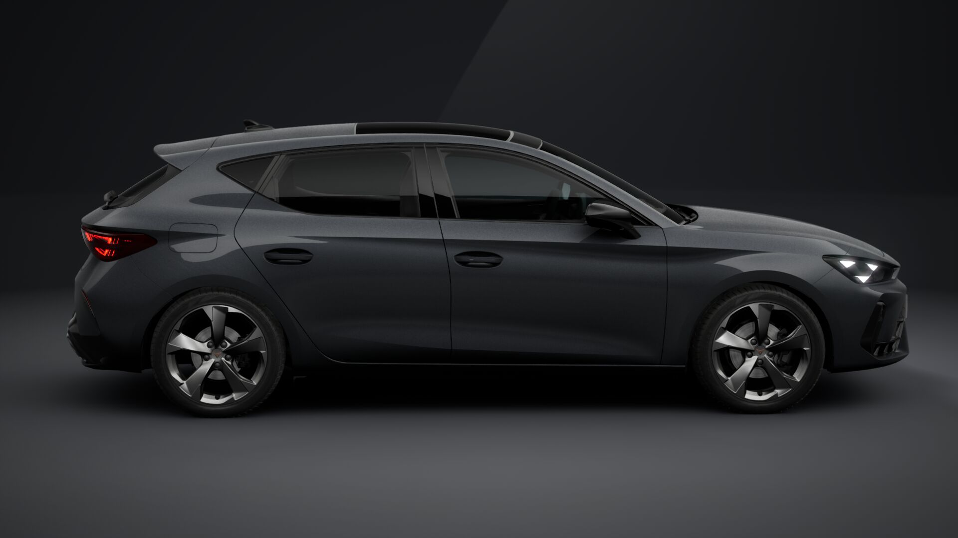 Imagen de un Nuevo Cupra Leon 1.5 TSI mHEV AT