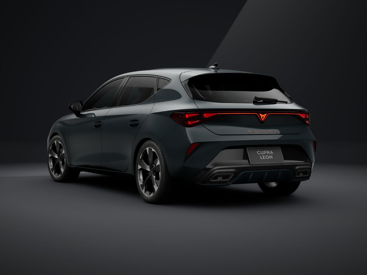 Imagen de un Cupra Leon 1.5 TSI mHEV AT Paquete High