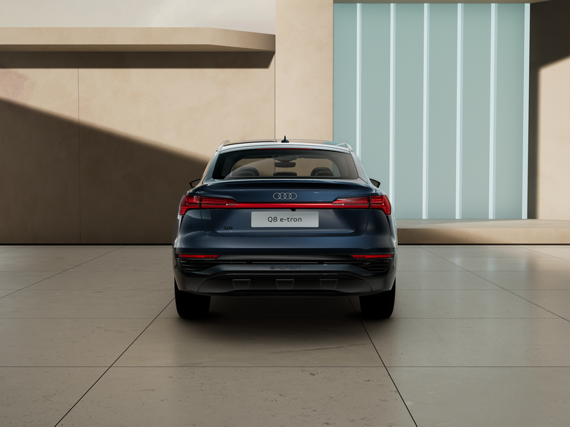 Imagen de un Q8 Sportback e-tron 50 250kW Prestige