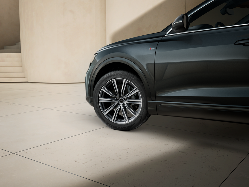Imagen de un Q8 PI 55 TFSI 340hp Tip. MHEV S line