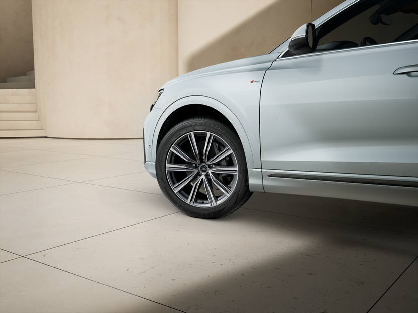 Imagen de un Q8 PI 55 TFSI 340hp Tip. MHEV S line