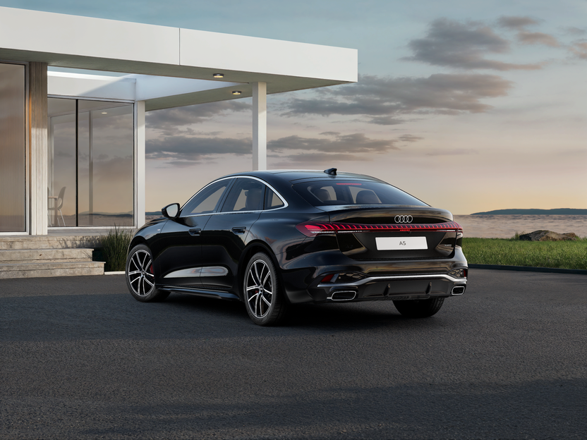 Imagen de un A5 Sedán S line 268hp quattro MHEV