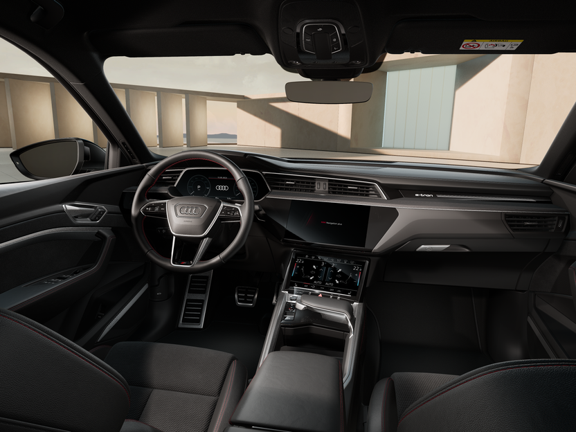 Obrázek Q8 Sportback S line 55 e-tron quattro