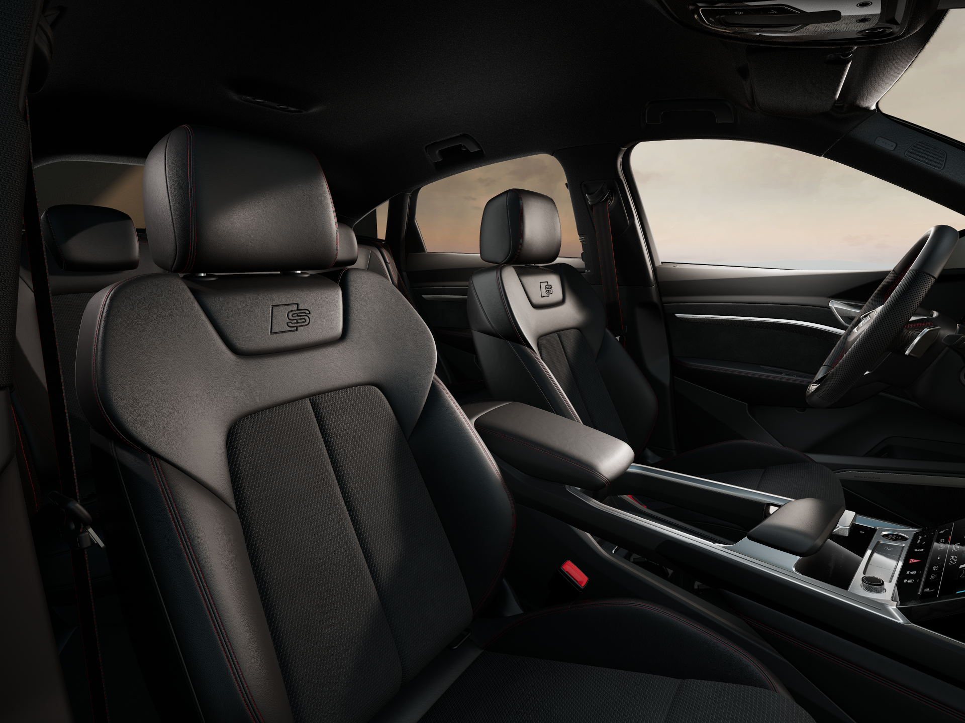 Obrázek Q8 Sportback S line 55 e-tron quattro