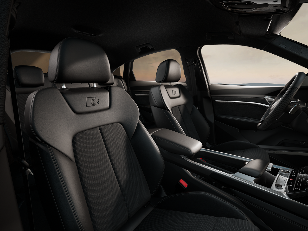 Obrázek Q8 Sportback Advanced 50 e-tron quattro