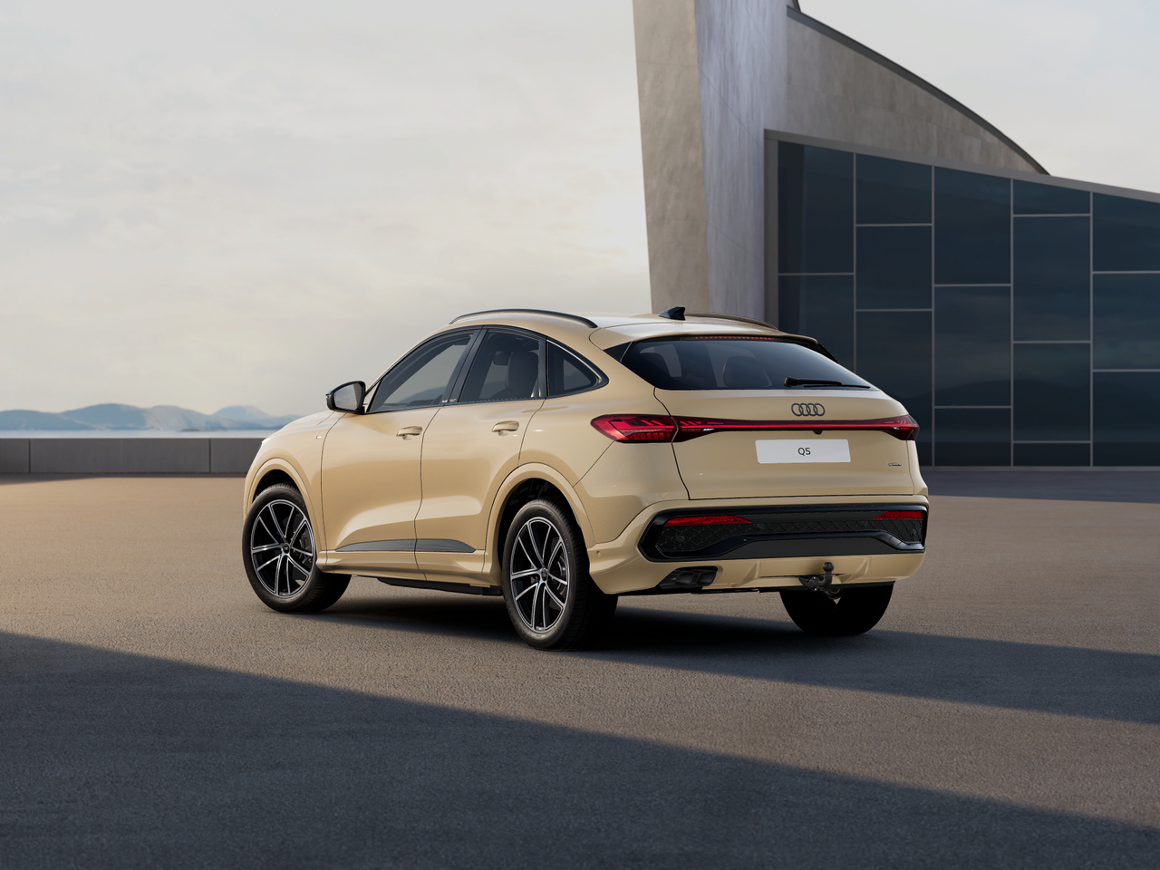 Obrázek Q5 SB TDI 150kW quattro STR