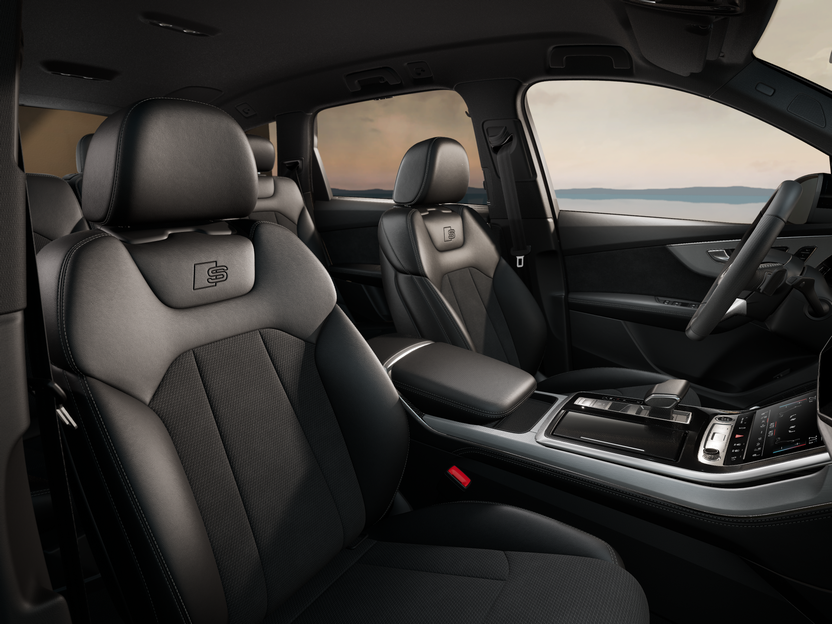 Obrázek Q7 SUV S line TDI 210kW quattro