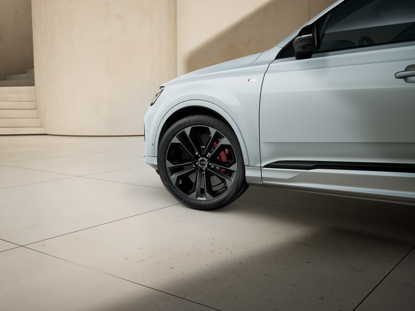 Obrázek Q7 SUV S line TFSI e quattro 360 kW