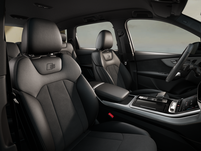 Obrázek Q7 SUV S line TDI 210kW quattro