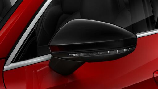 Kryty vnějších zpětných zrcátek v černé