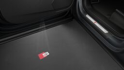 Vstupní osvětlení s projekcí loga