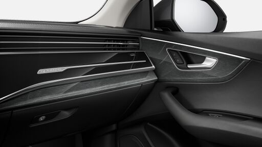 Dekorace z šedého dubového dřeva